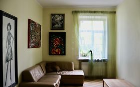Green House Apartment